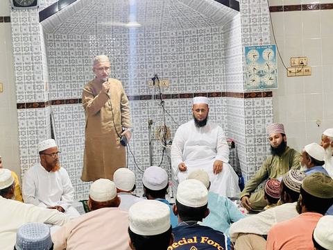 মুন্সিরহাট ইউনিয়নের করইয়া কালিকাপুর শান্তির বাজার মসজিদে মহতী সিরাত মাহফিল অনুষ্ঠিত